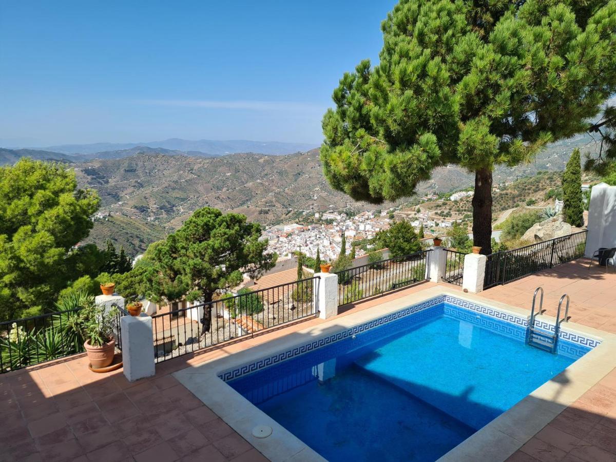 Lovely 2 Bed Apartment With Stunning Views & Pool Cómpeta Buitenkant foto